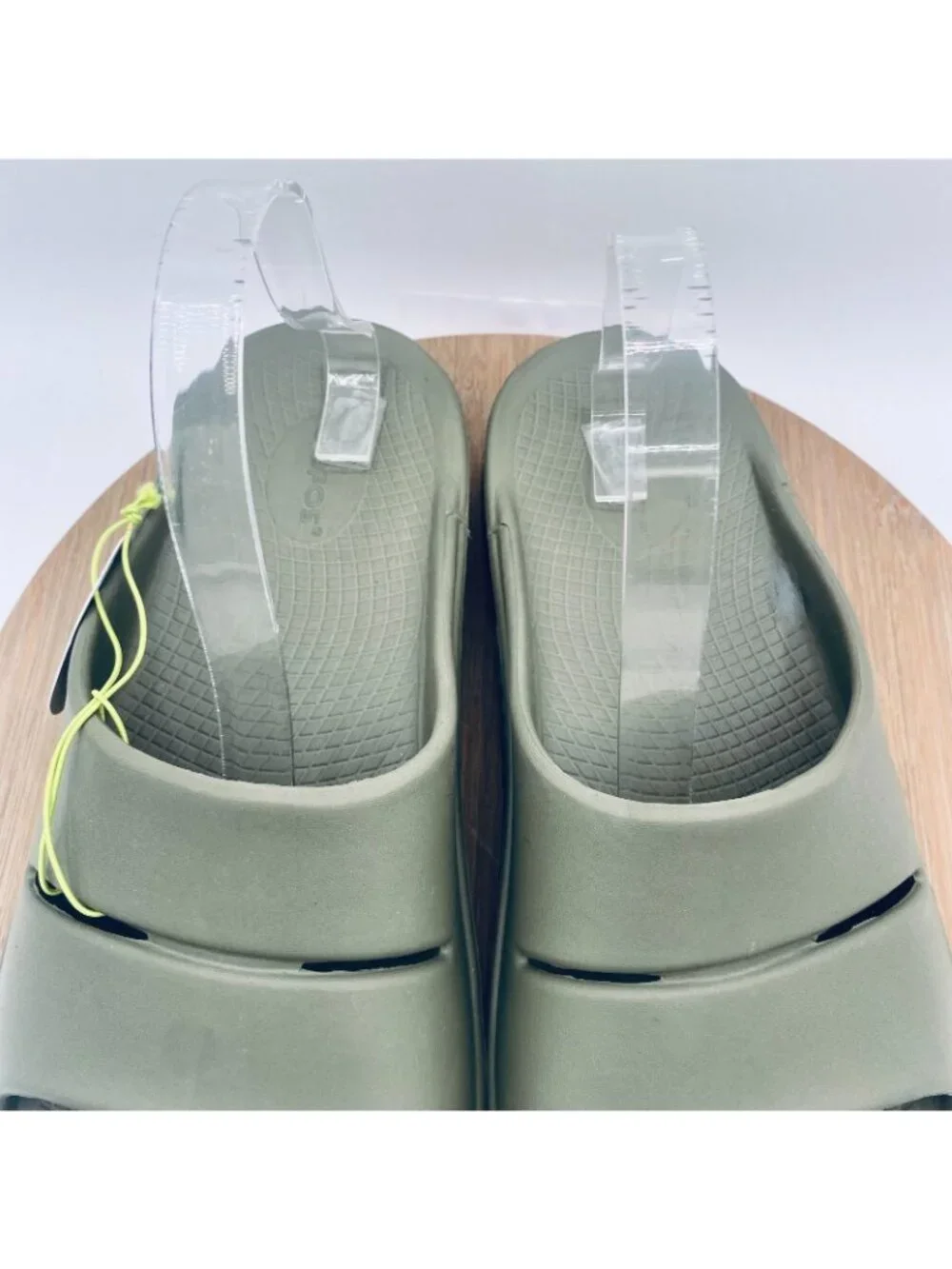 Oofos Sandals Mens 12 Green Rubber Ooaah Slip On Comfort Recovery Slides